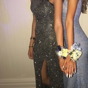 GREY/GOLD JOVANI SEQUIN PROM DRESS - SIZE 0